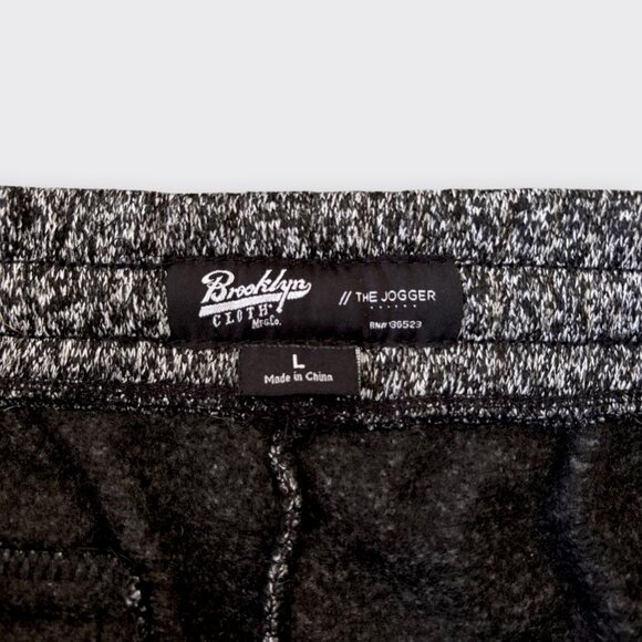 Brooklyn Cloth Men’s Fleece Jogger Sweatpants Black/White Zip Pockets Size L - Picture 11 of 13
